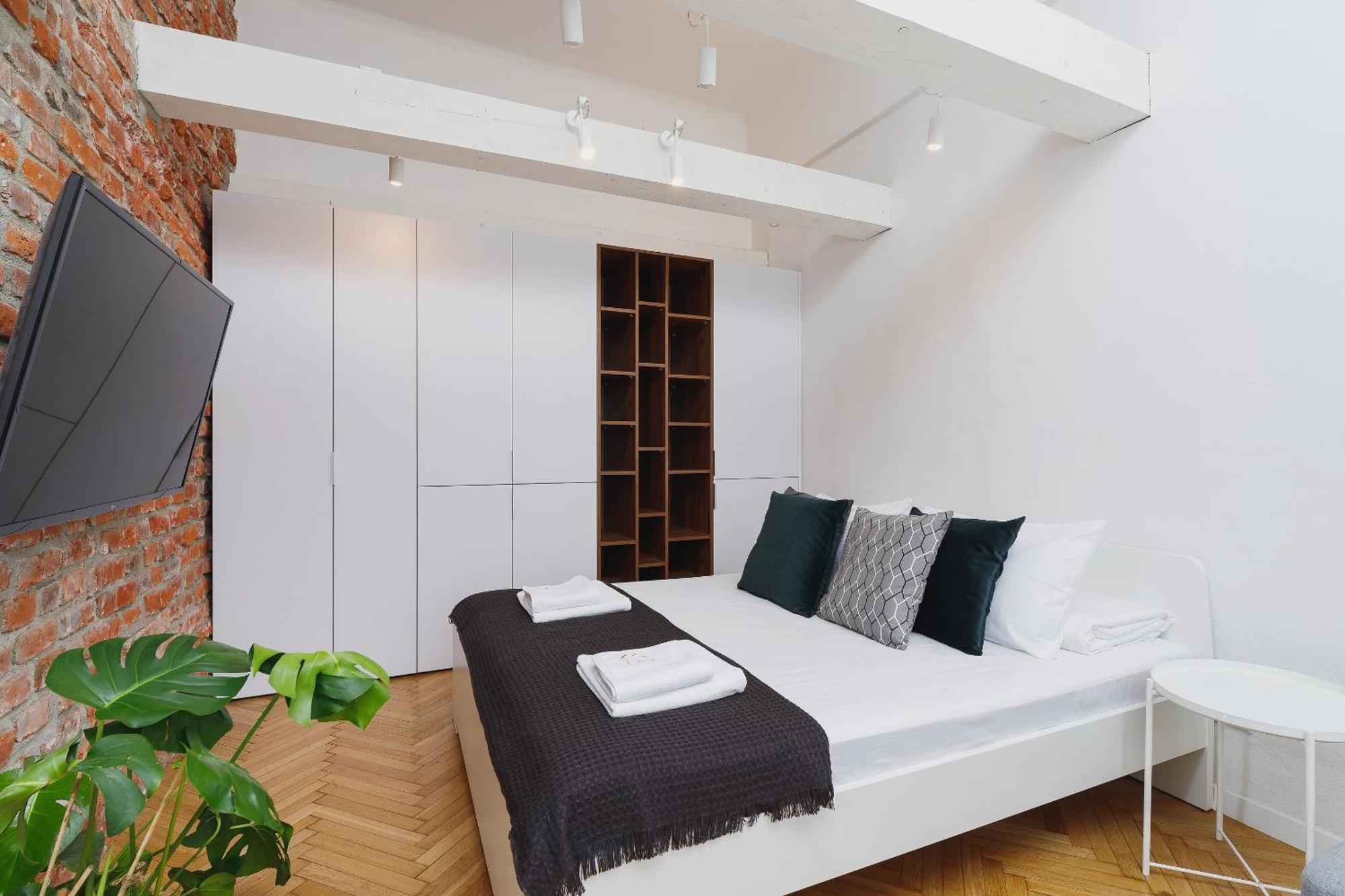 Kazimierz District - Miodowa 32 Street Apartment คราคูฟ ภายนอก รูปภาพ